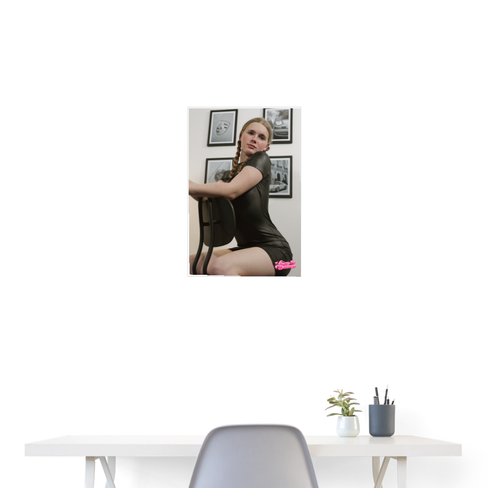 Lucy Dream Fan Poster (40x60 cm) - white